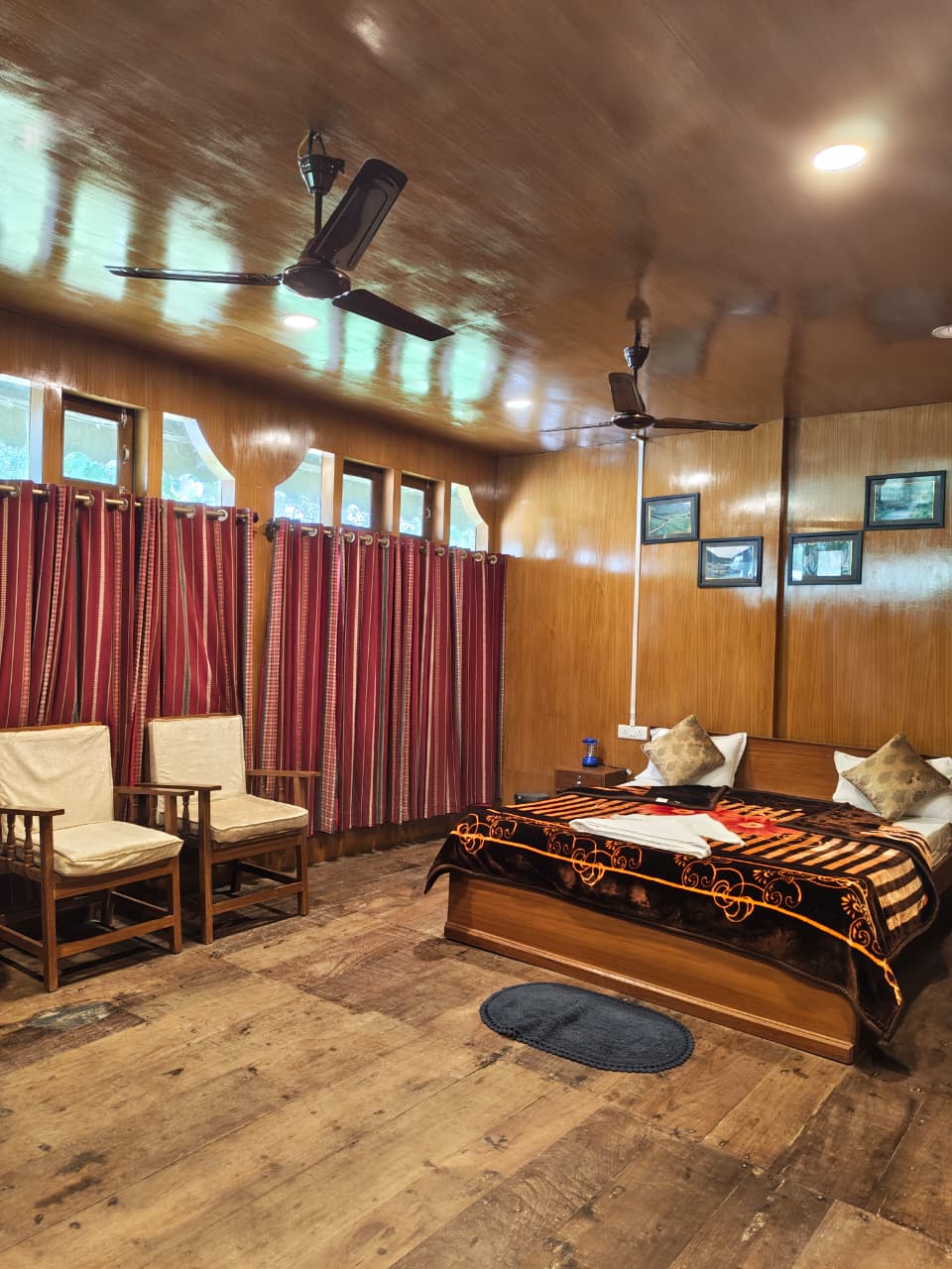 Luxury Rooms